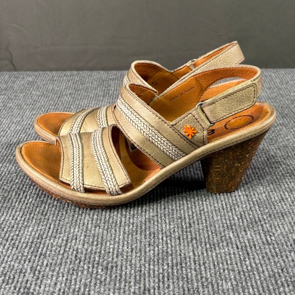 The Art Company Heels Women’s 9.5 Sandals 
 Leather Open Toe Eco Friendly Tan